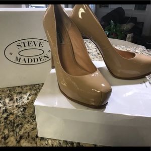 Steve Madden Stokker Size 10 Beige